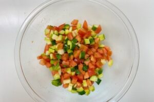 ミントとトマトの地中海サラダの作り方４